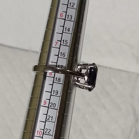 NWOT Silver Amethyst Fashion Jewelry Solitaire Ring Size 7.75 - Picture 14 of 15